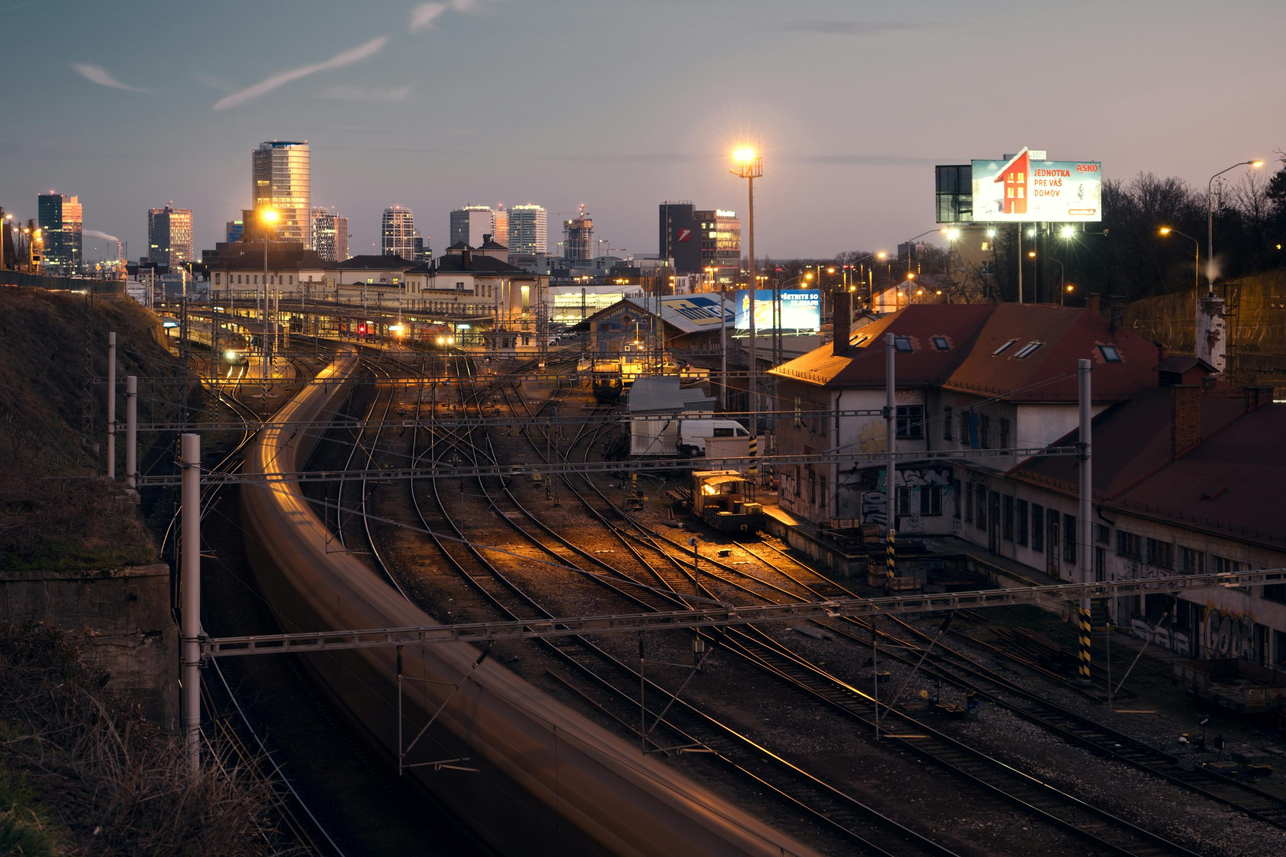 Developing a System for Tracking Your Wardrobe Inventory