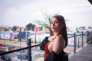 Building a Jewelry Capsule Collection That Goes with Everything