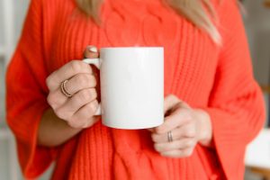 Simple Steps to Maintaining the Shape of Your Knitwear